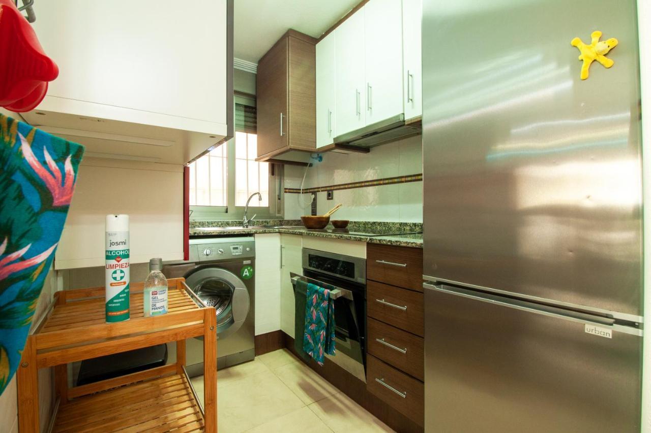 El Apartamento De Maria Jose Apartment Торевиеха Екстериор снимка