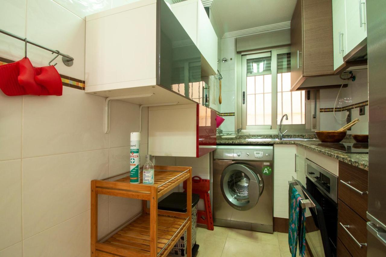 El Apartamento De Maria Jose Apartment Торевиеха Екстериор снимка