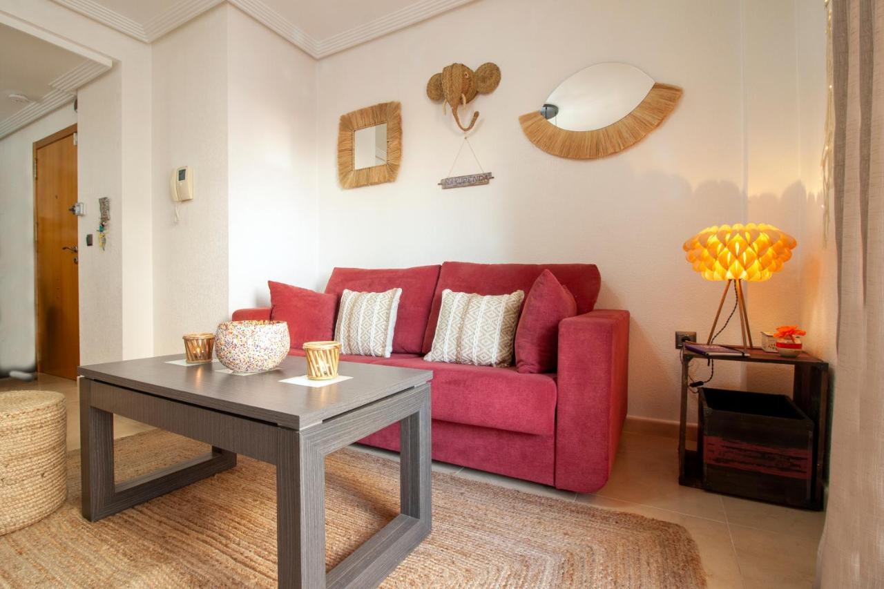 El Apartamento De Maria Jose Apartment Торевиеха Екстериор снимка