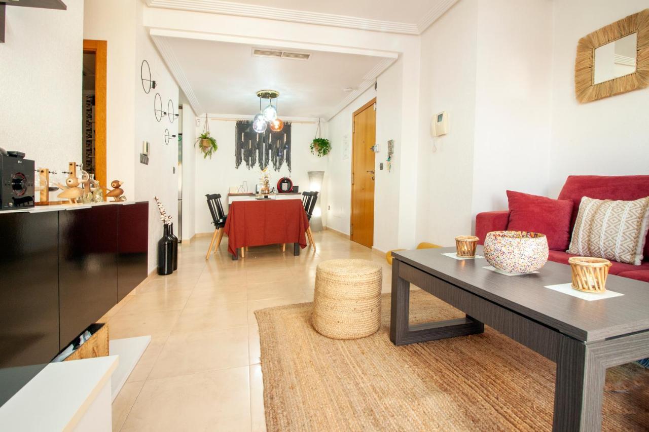 El Apartamento De Maria Jose Apartment Торевиеха Екстериор снимка